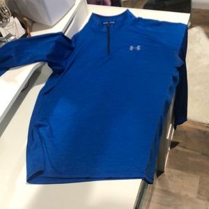 1/4 zip blue under Armour shirt